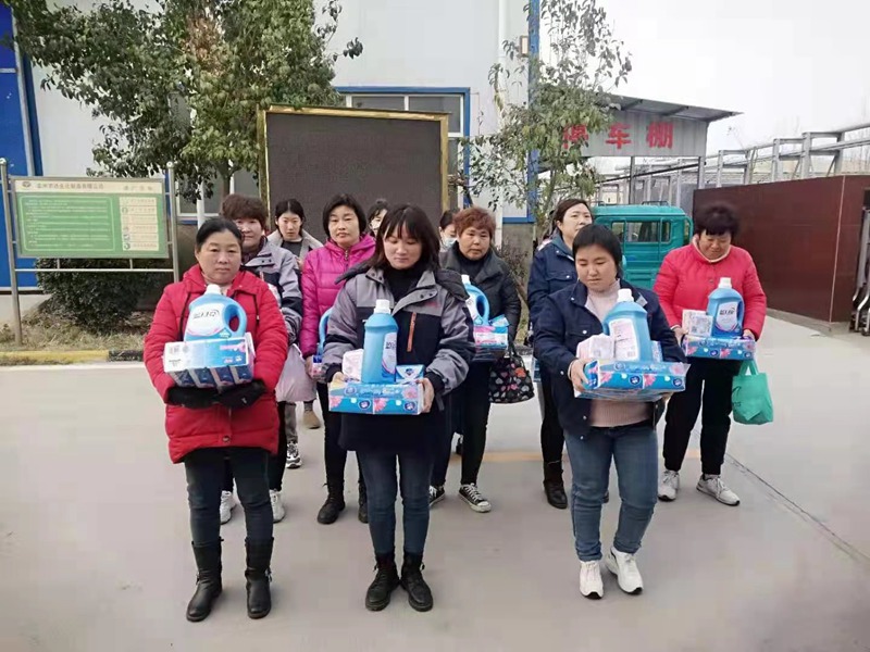 情係職工丨鄭州羞羞视频（dá）生化公司（sī）“三八婦女節”暖心福利(圖2)